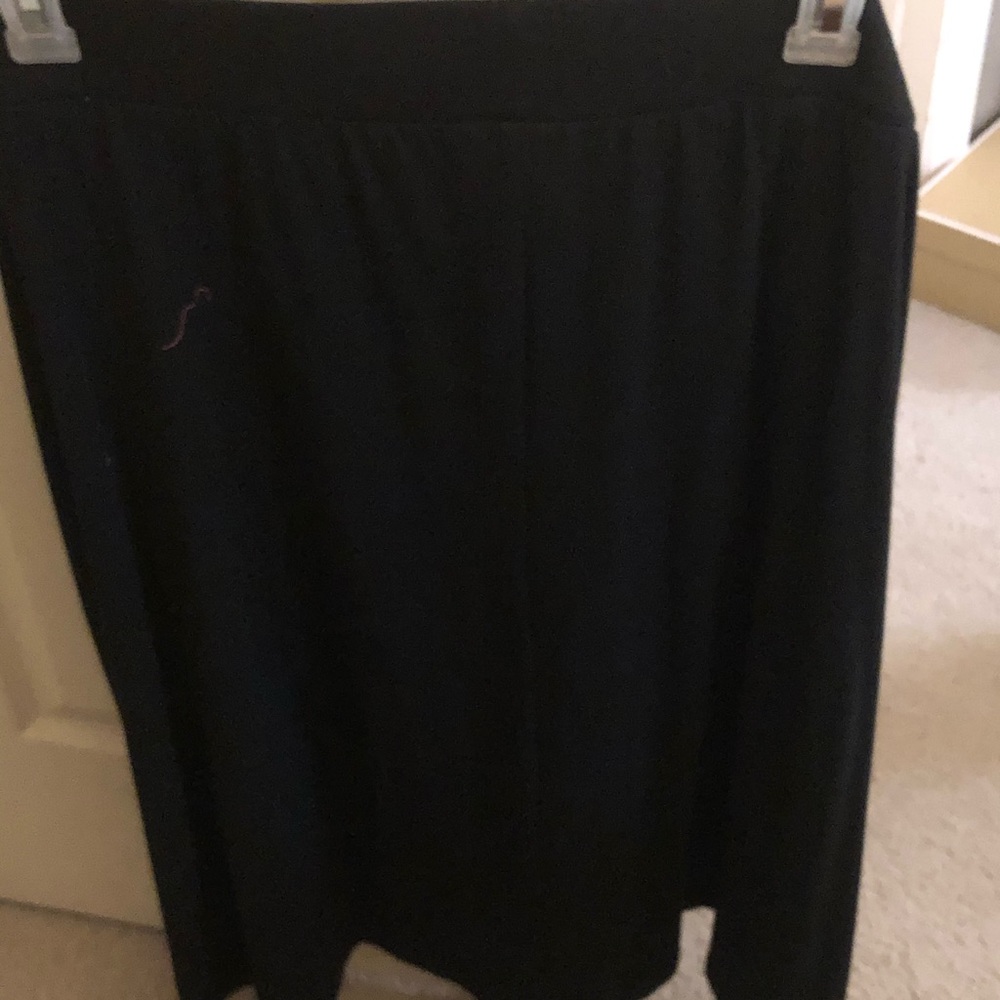 NWOT Black knit skirt